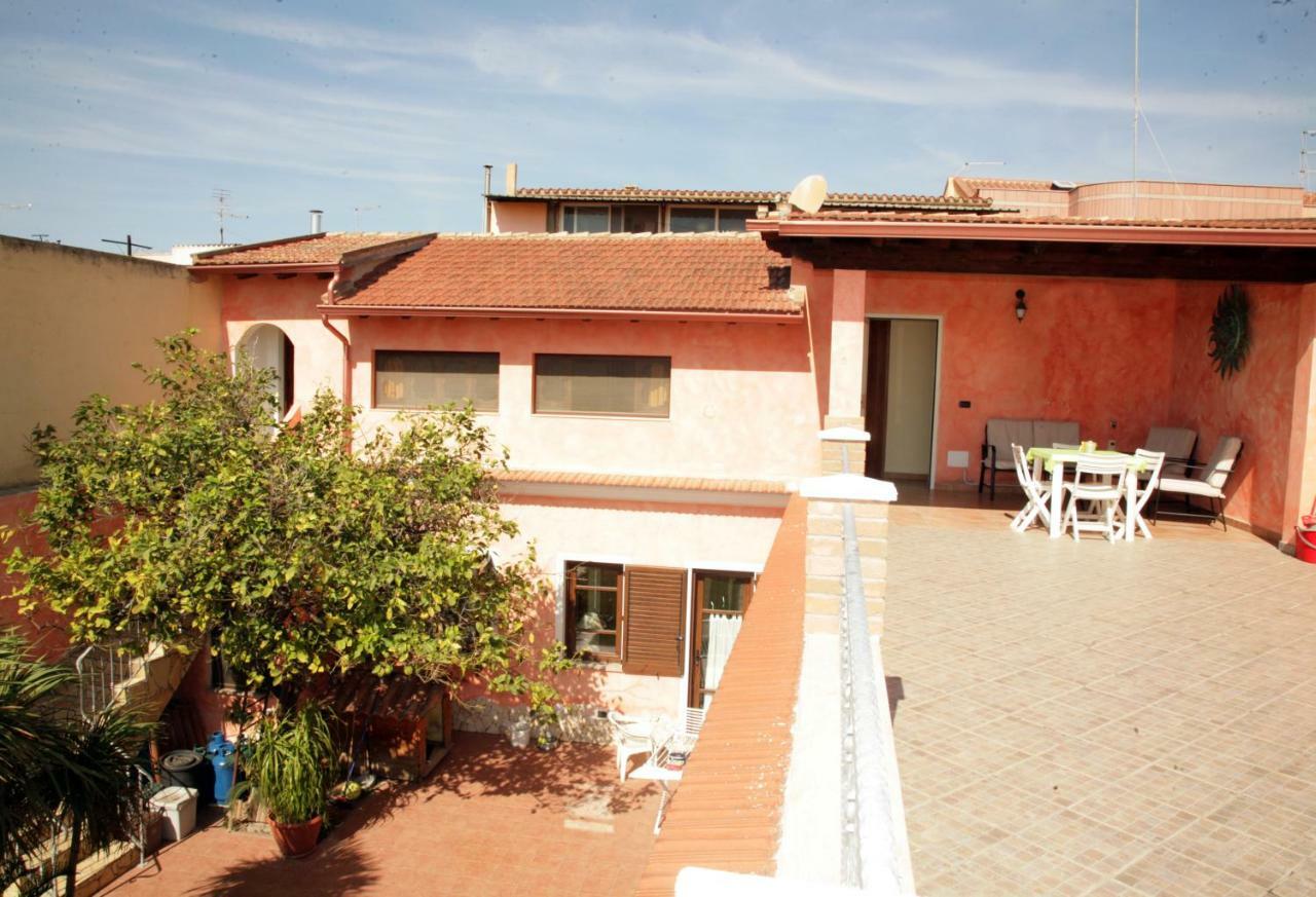 L'Isola Felice Apartment Монсерато Екстериор снимка